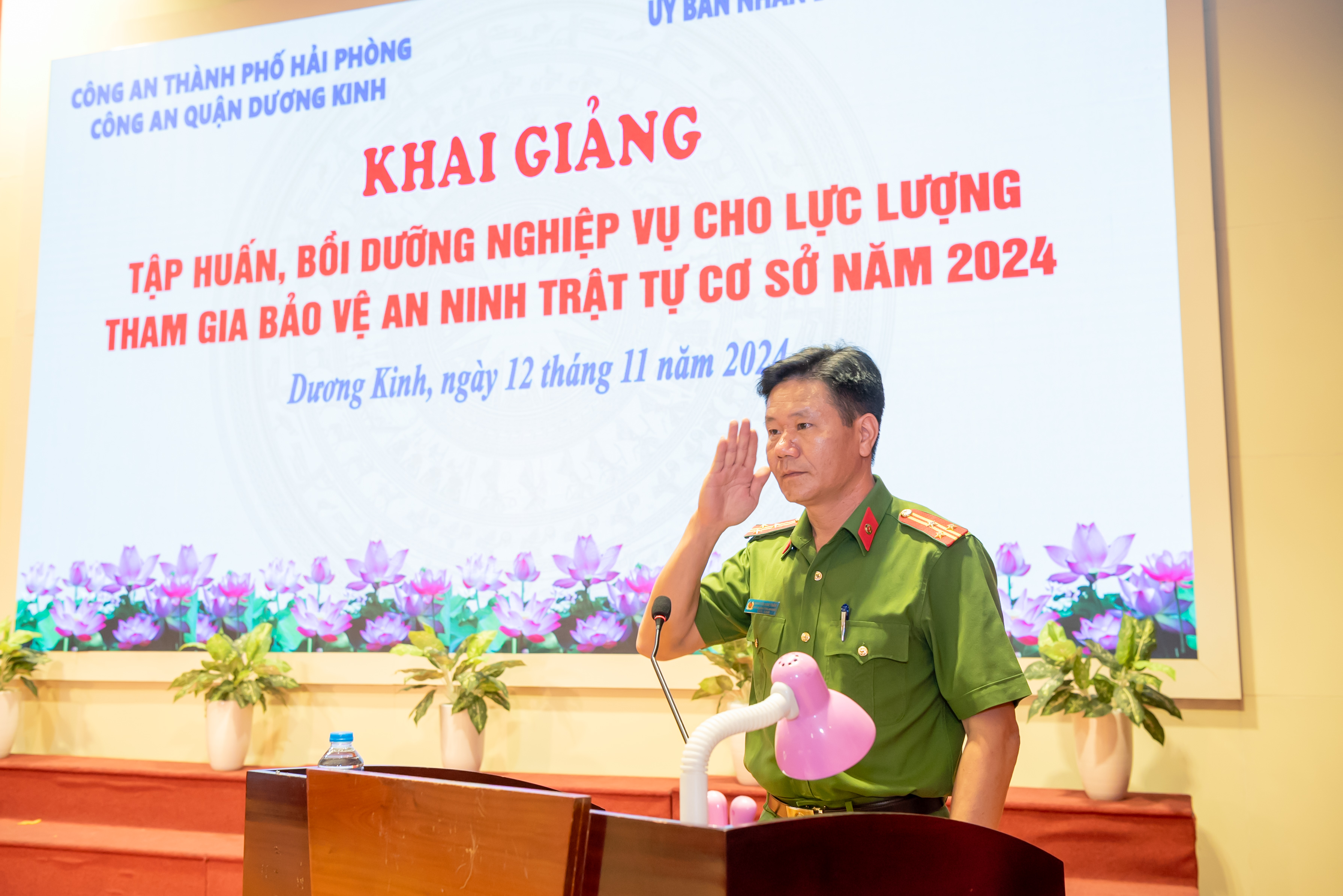 Tập huấn nghiệp vụ cho lực lượng tham gia bảo vệ ANTT cơ sở trên địa bàn quận Dương Kinh năm 2024